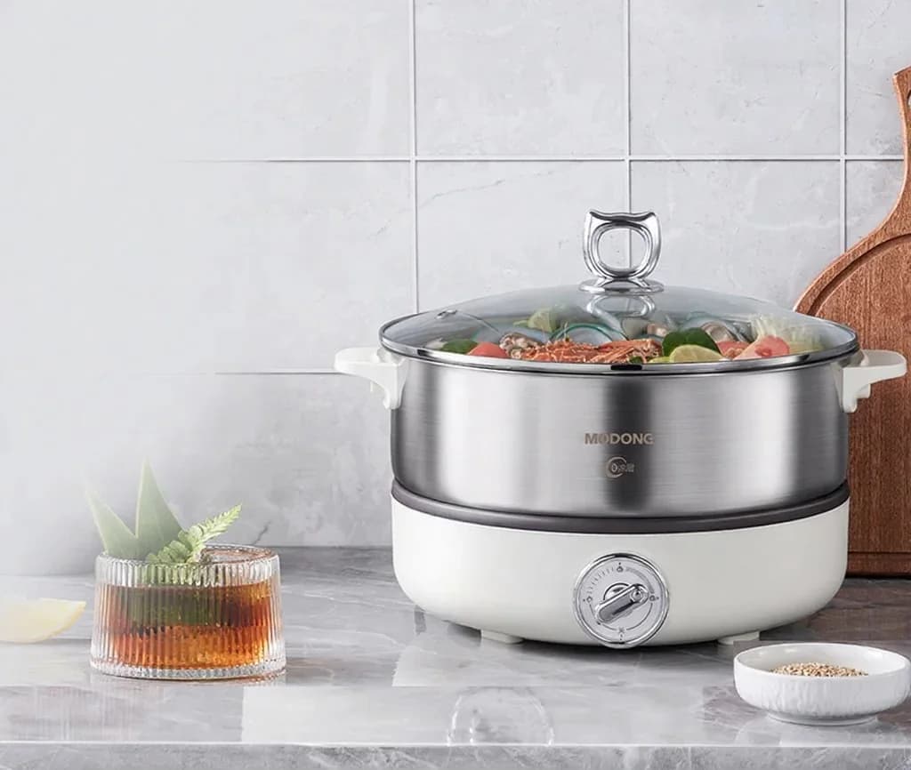 Panela Elétrica Dividida com Revestimento Interno em Aço Inoxidável 1500W