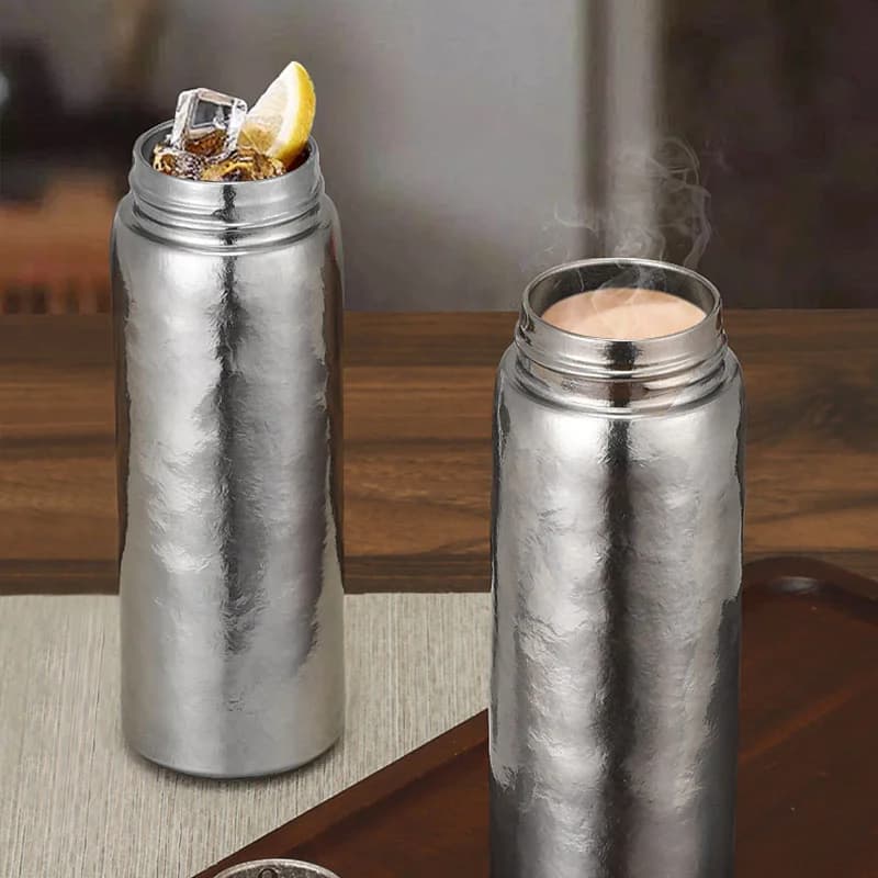 Garrafa Térmica de Titânio Puro com Filtro