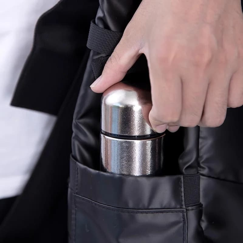 Cantil de Bolso em Titânio Puro 150ml