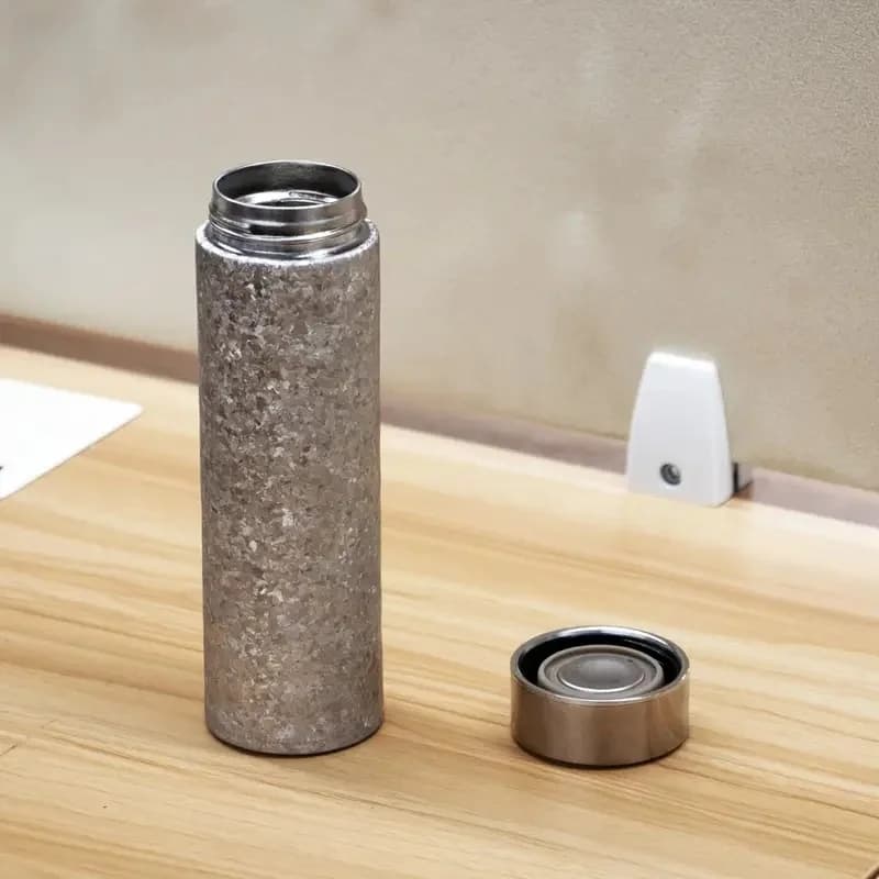 Caneca Térmica de Titânio Puro 500ml